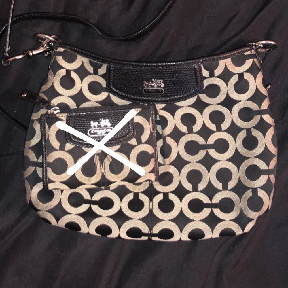 Preloved Coach crossbody for sale!